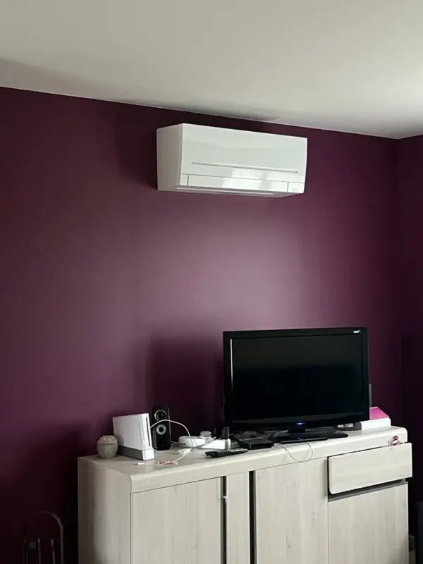 split mural mitsubishi clef energies mur violet